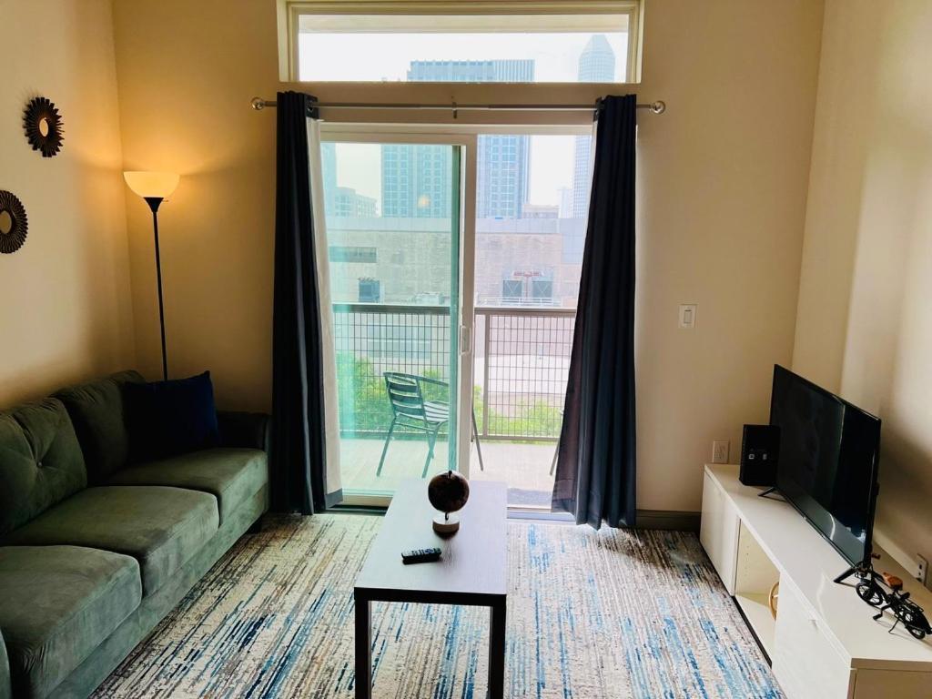 Downtown Apt Free Parking - Pool - Gym - Fully Kitchen Houston Extérieur photo