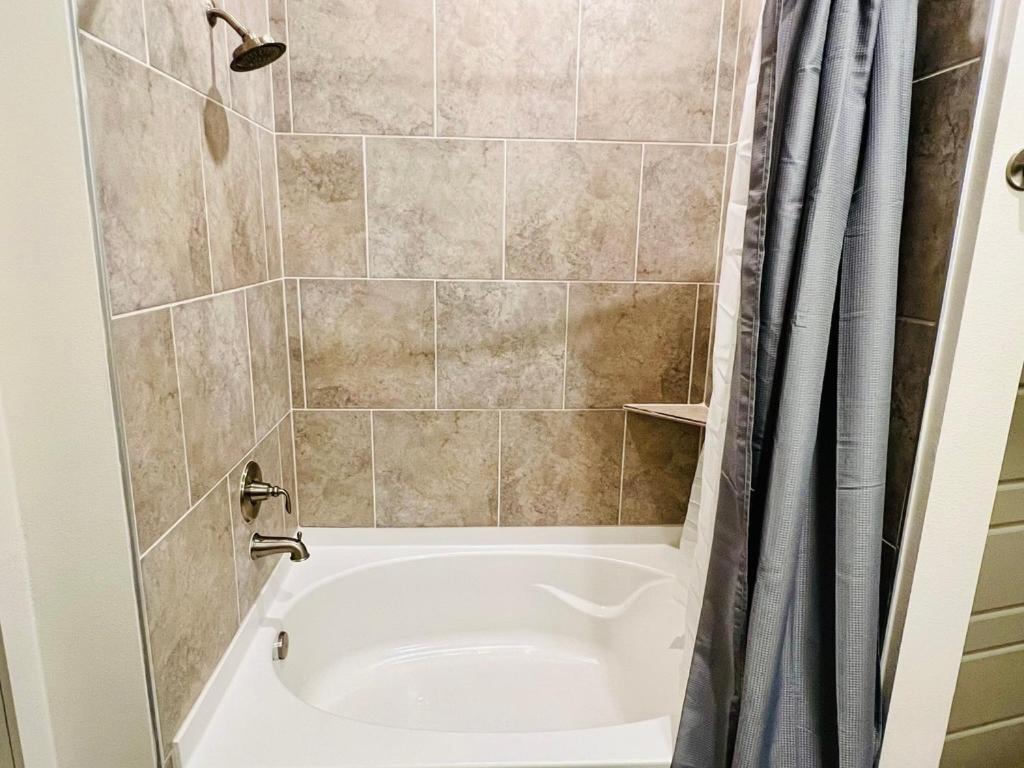 Downtown Apt Free Parking - Pool - Gym - Fully Kitchen Houston Extérieur photo