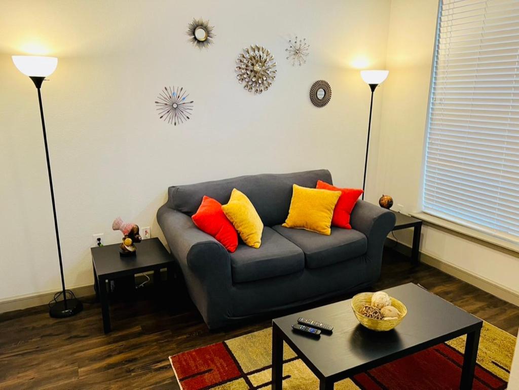 Downtown Apt Free Parking - Pool - Gym - Fully Kitchen Houston Extérieur photo